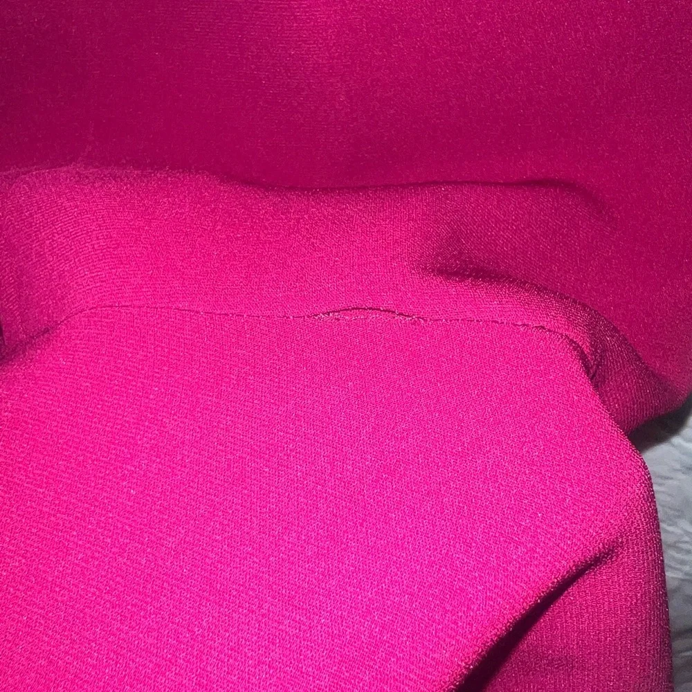 Cing à Sept Strapless Knee-Length Dress
Size: S/US 4 - Picture 9 of 10